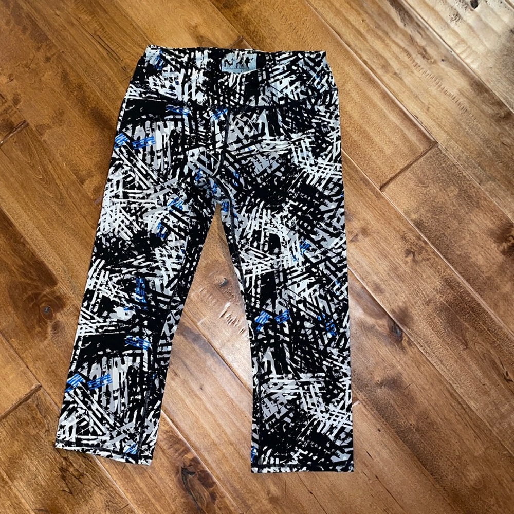 CROPPED LEGGINGS